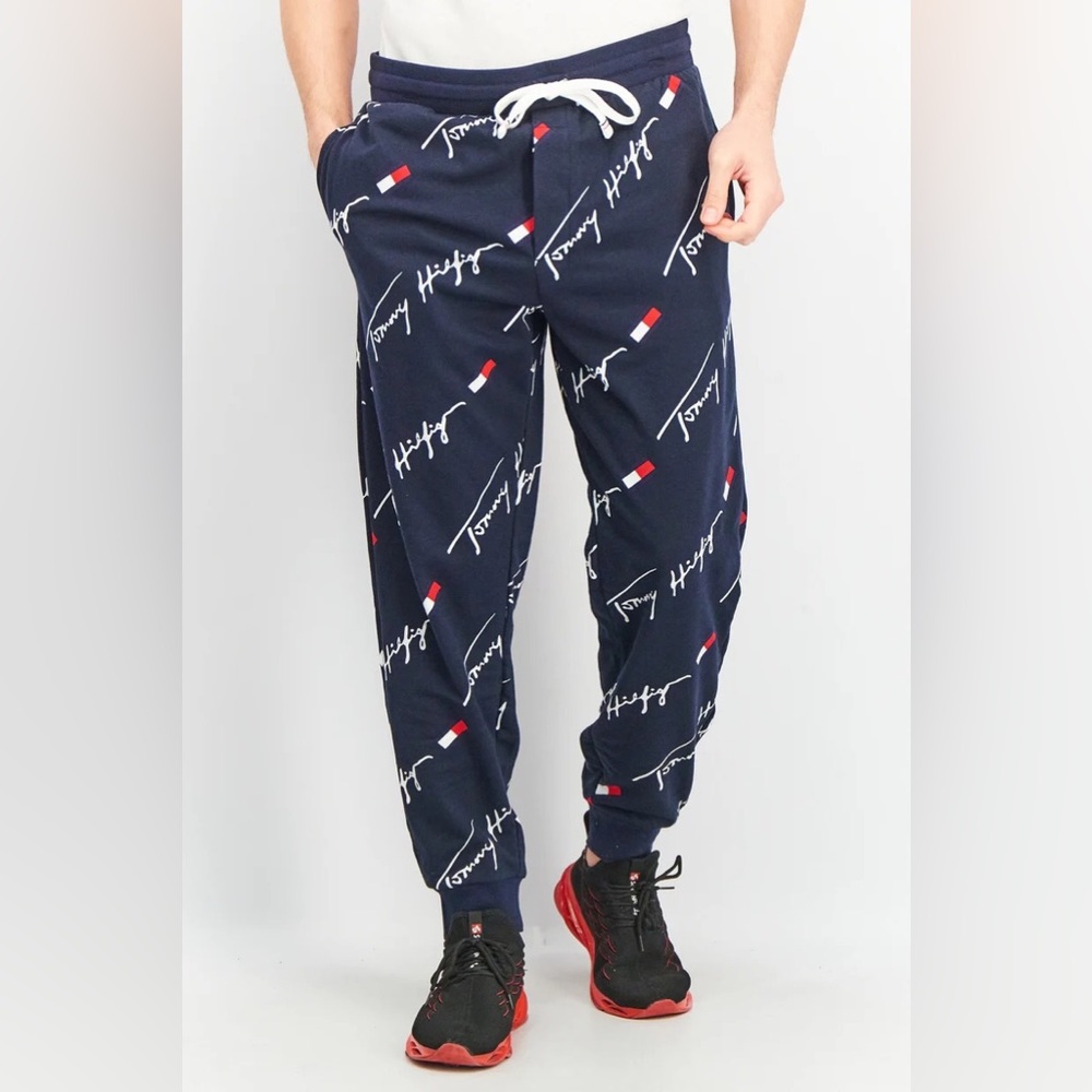 Tommy Hilfiger
Men Drawstring Allover Print Jogger Pants Sleepwear, grey Combo